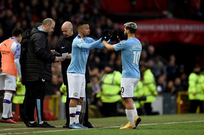 k&egrave;o cược chấp tổng số lần thay người